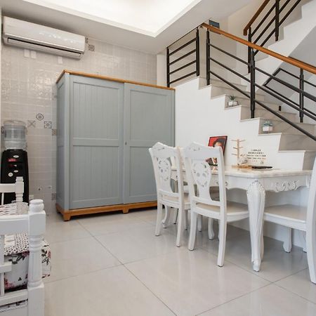 花蓮前站-艾莉小屋電梯民宿 Hualien City Exterior photo